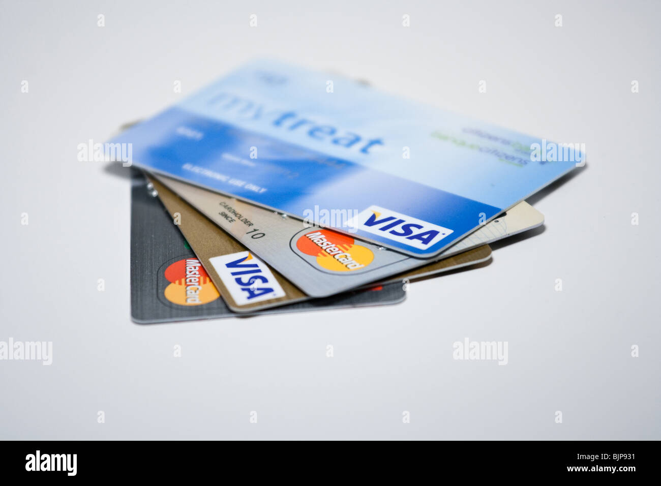 La dette des cartes de crédit Visa Mastercard paiement prêt finances Crédits bancaires Banque D'Images