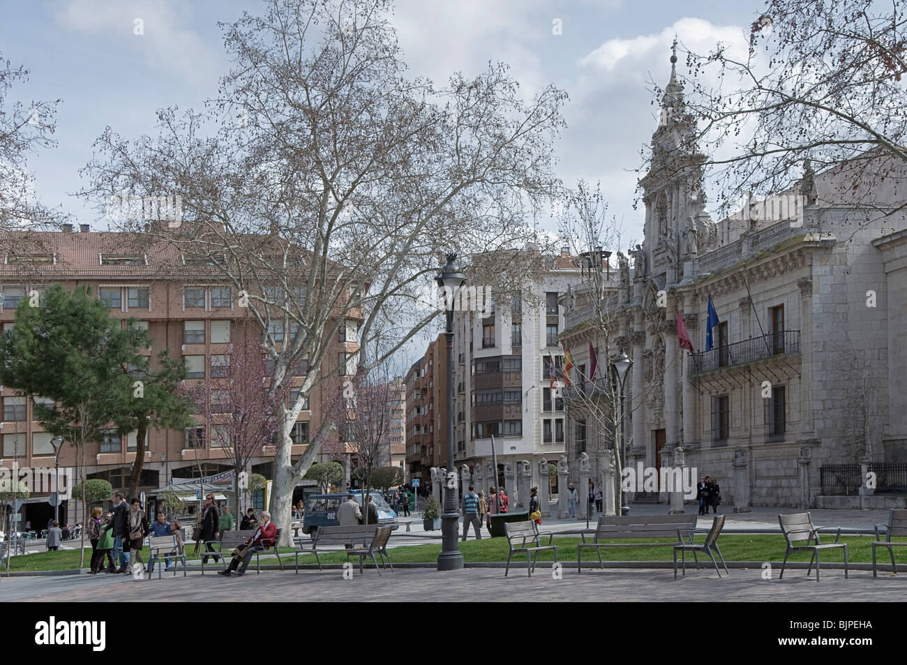 Bâtiment de l'université historique de la plaza de l'Université de la ville de Valladolid, Castiilla et Leon, Spain, Europe Banque D'Images