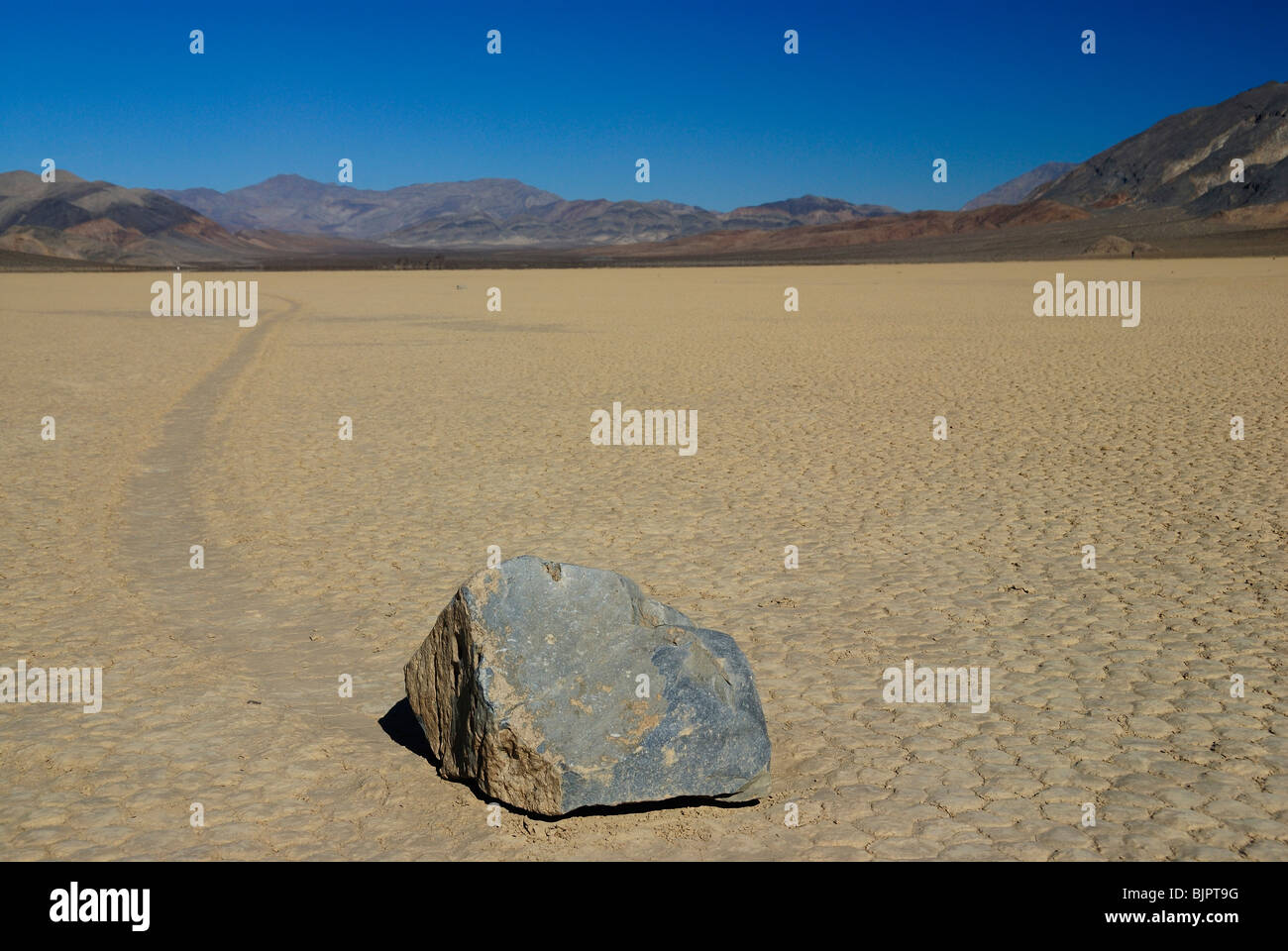 Vue panoramique de Racetrack Playa in Death Valley, California State Banque D'Images