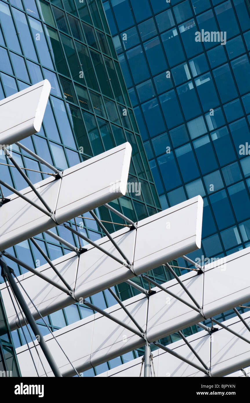 Résumé d'immeubles de bureaux dans la zone d'Amsterdam Zuid de la capitale néerlandaise Banque D'Images