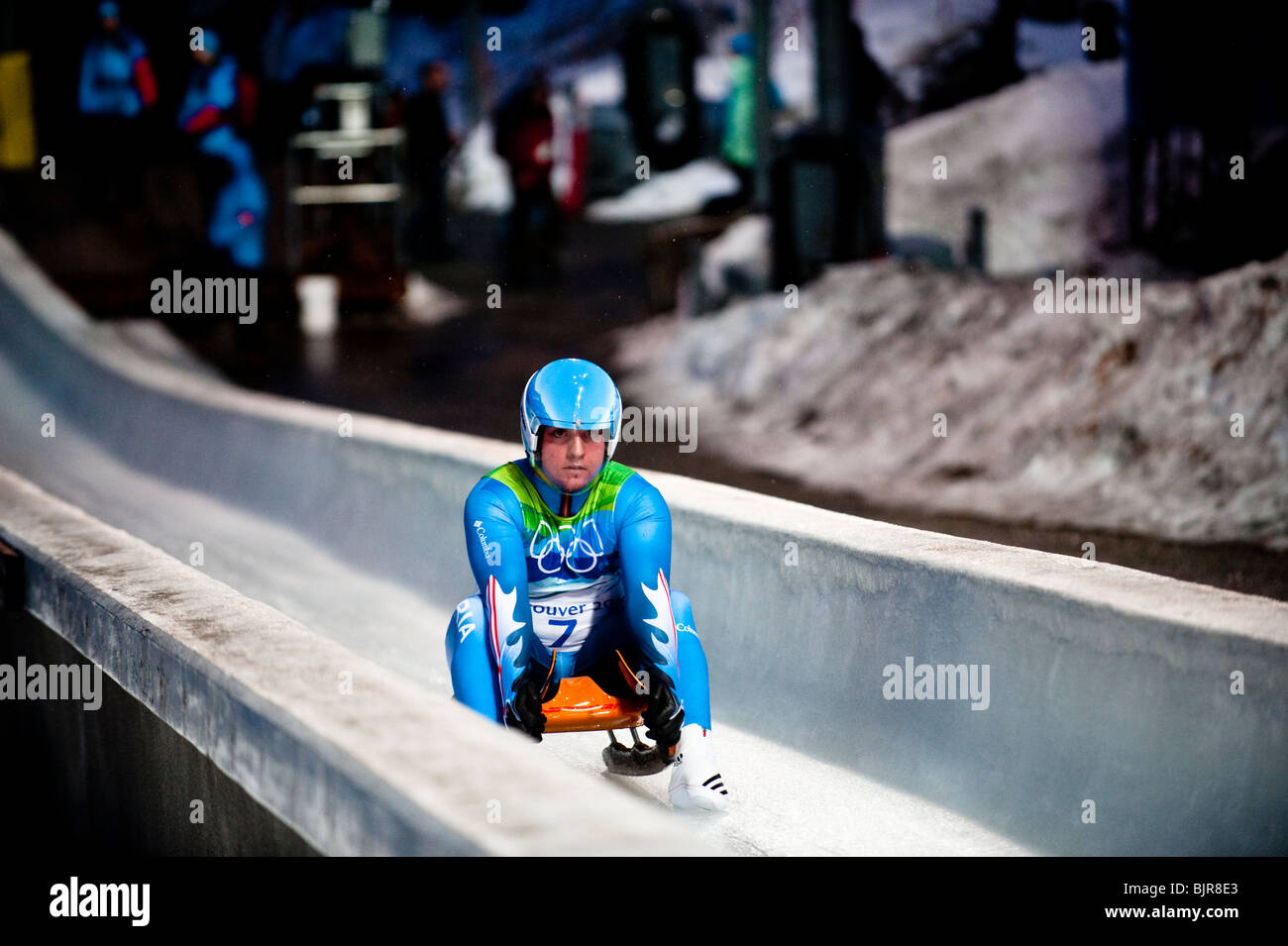 C'est une image de l'événement de luge sur le centre de glisse de Whistler durant les Jeux Olympiques d'hiver de 2010. Banque D'Images