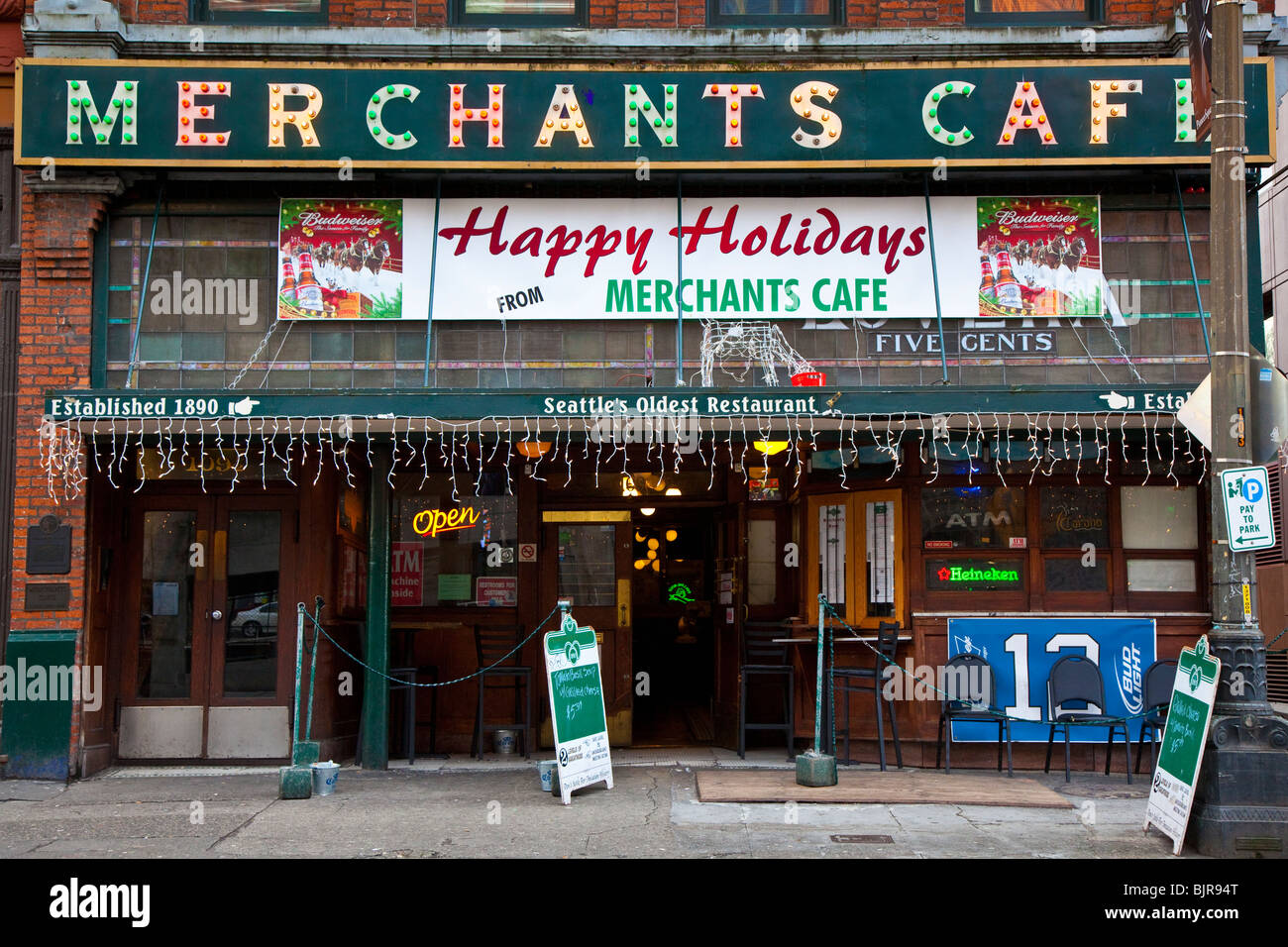 Commerçants Cafe, plus vieux restaurant de Seattle, Pioneer Square, Seattle, Washington USA Banque D'Images