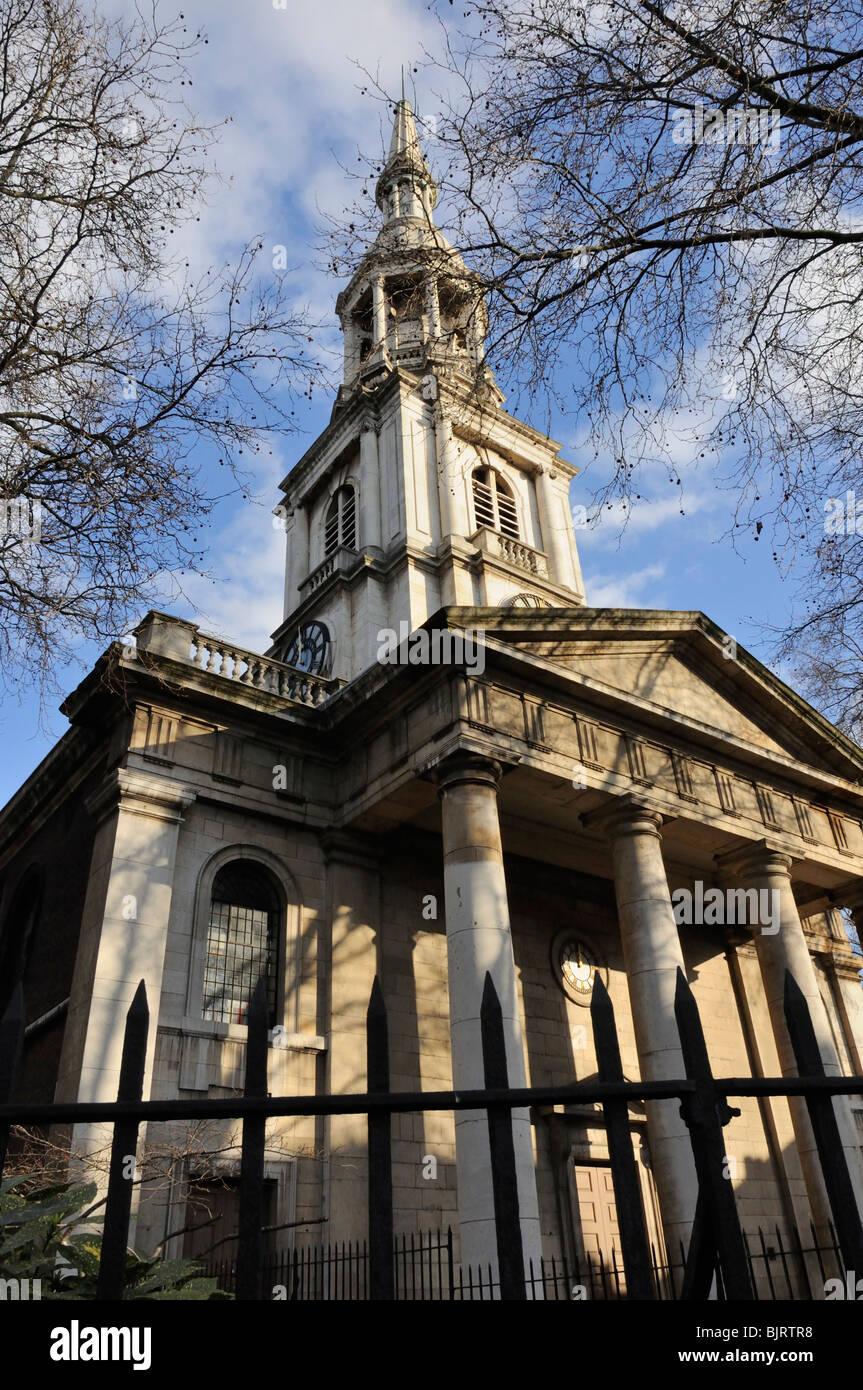 Église St Leonard's, Shoreditch, East London, England, UK. Banque D'Images