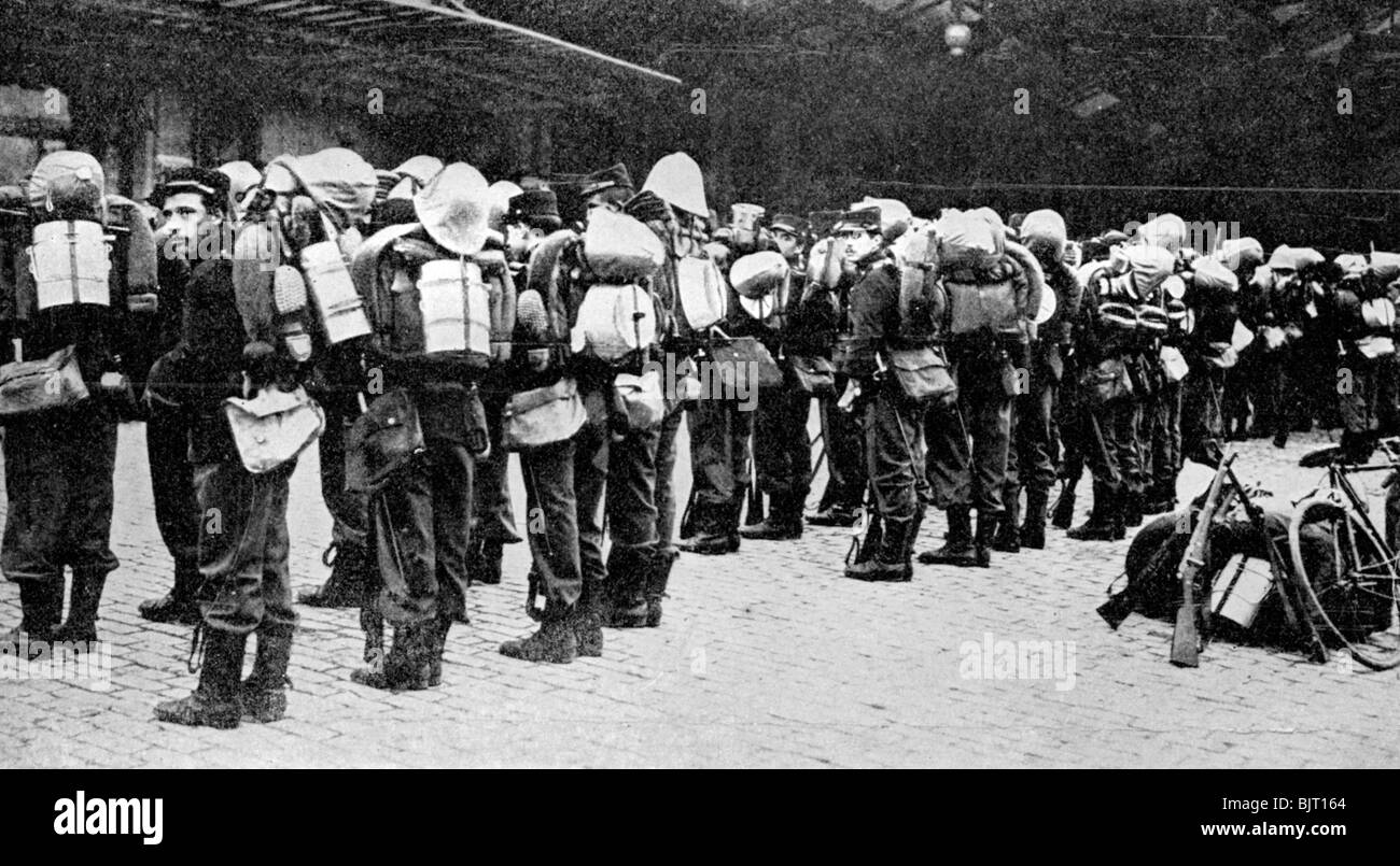 Soldats français à la gare, Paris, Première Guerre mondiale, 1914. Artiste : Inconnu Banque D'Images