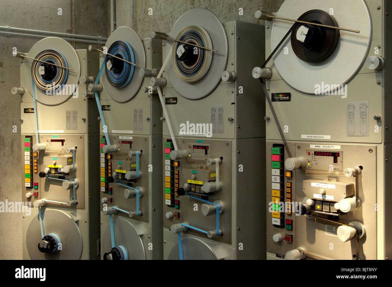 Fernsehen Banque De Photographies Et D images Haute R solution Alamy fernsehen-banque-de-photographies-et-d-images-haute-r-solution-alamy
