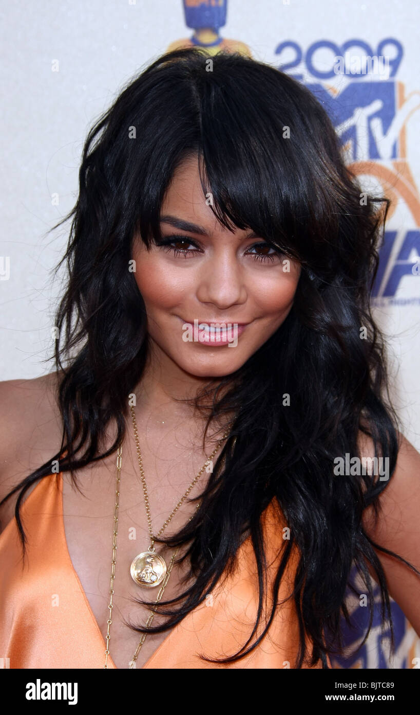 VANESSA HUDGENS 2009 MTV Movie Awards BURBANK LOS ANGELES CA USA 31 mai 2009 Banque D'Images