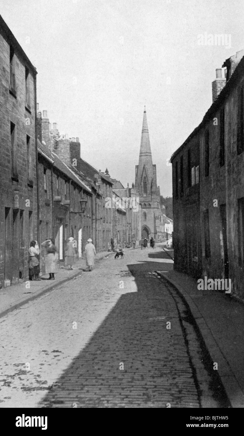 Une vieille rue près de Wallace vert, Berwick-upon-Tweed, Northumberland, 1924-1926. Artiste : AR Edwards Banque D'Images