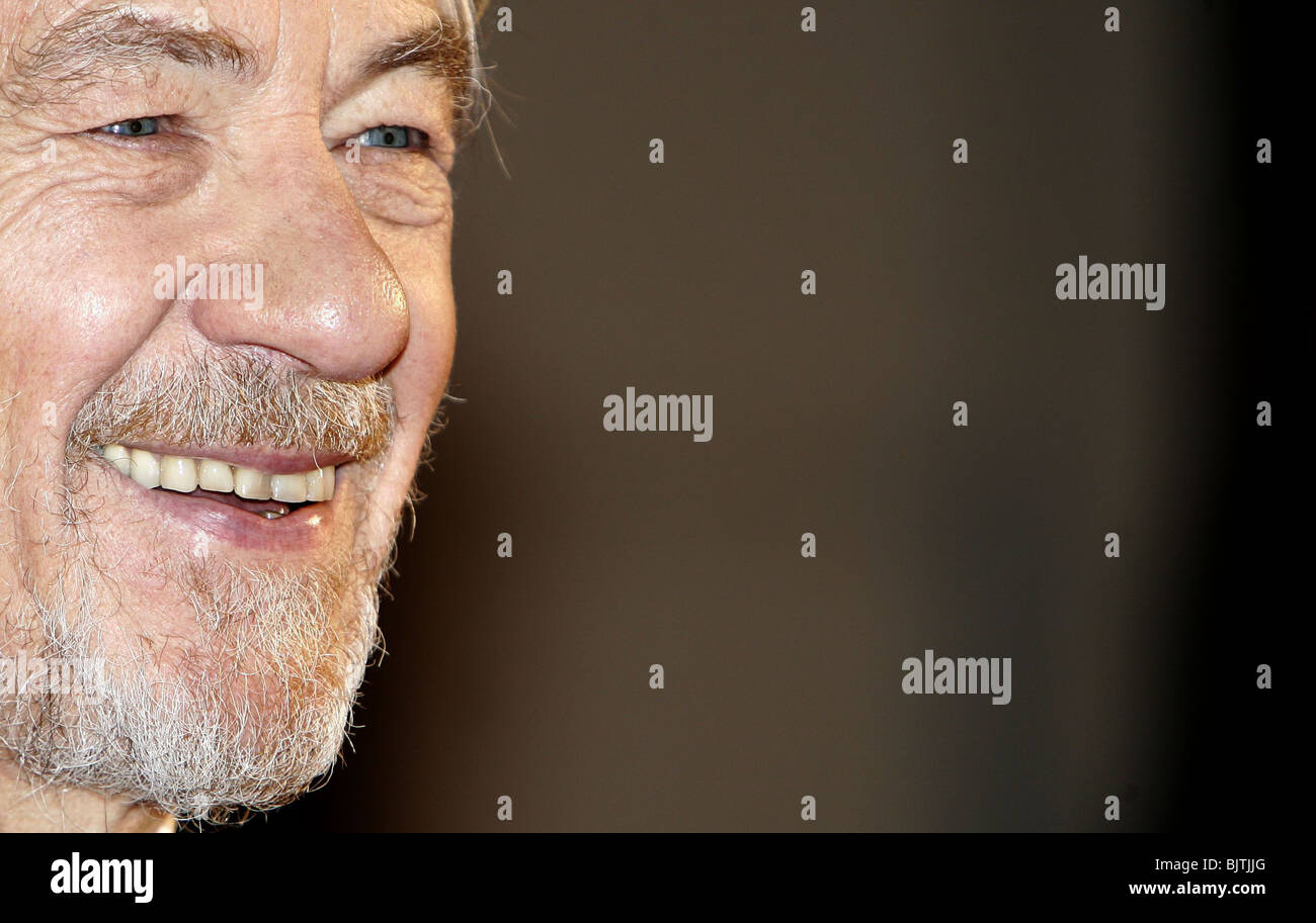 SIR IAN MCKELLEN 2007 Orange British Academy Film Awards Royal Opera House Londres Angleterre 11 Février 2007 Banque D'Images