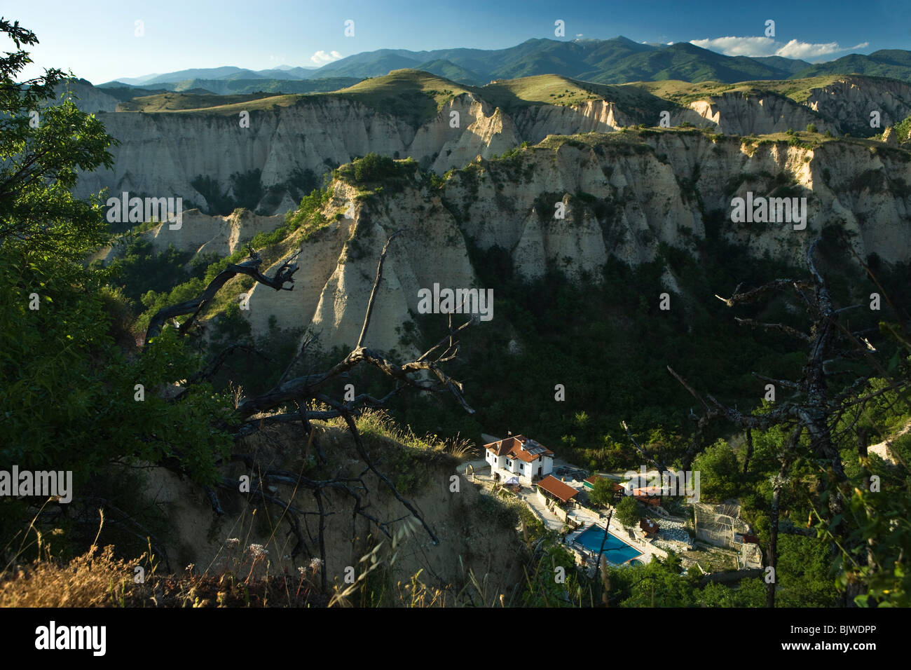 Melnik, Pyramides de sable, phénomène naturel, formations rocheuses époustouflantes, Balkans, Bulgarie Banque D'Images