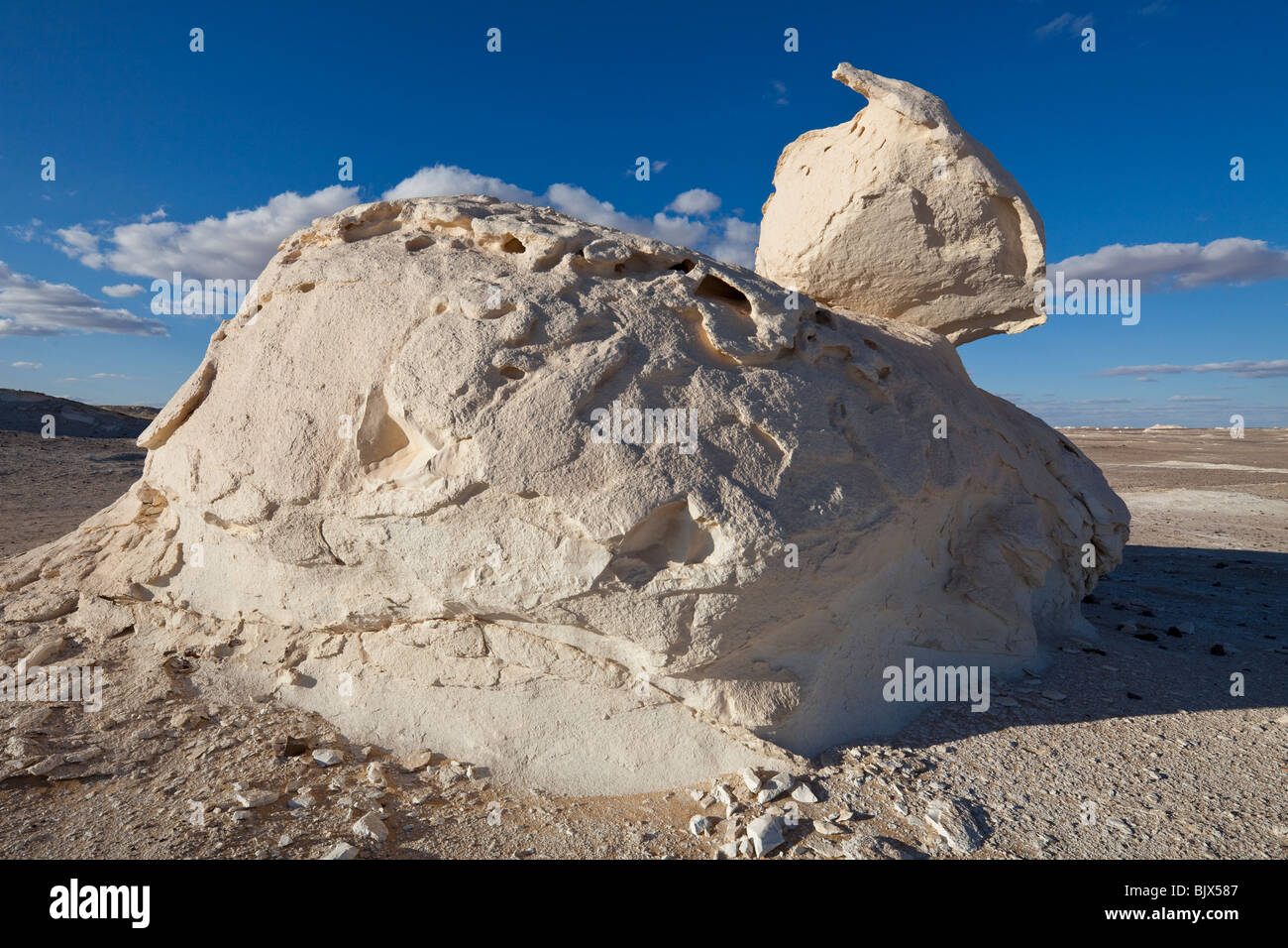 Roches calcaires dans le désert blanc, Farafra oasis, Egypte Banque D'Images