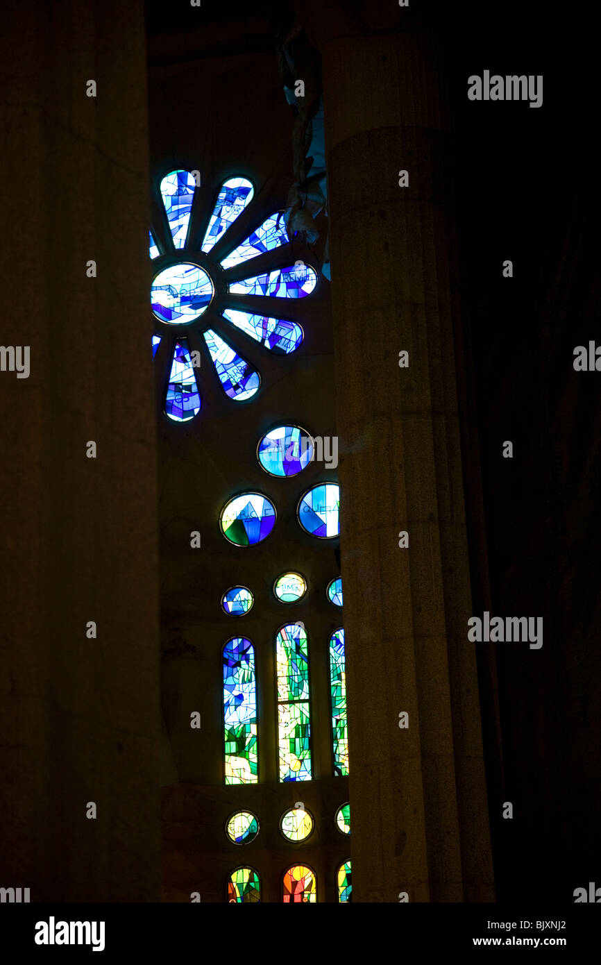 Sagrada Familia Barcelone - vitrail Banque D'Images