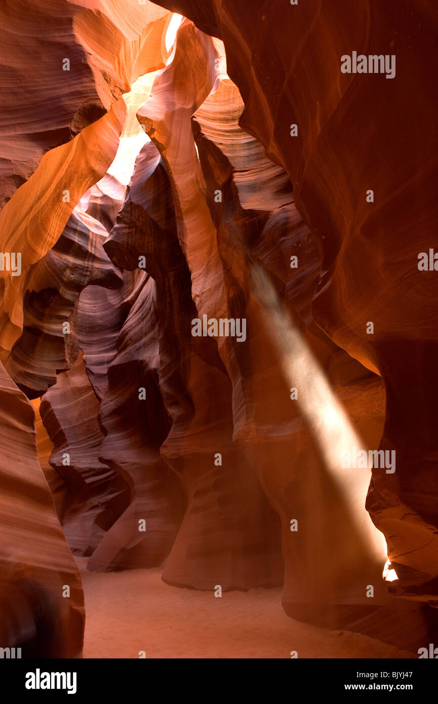 Un Slot Canyon dans l'Arizona sur l'Antilope appelée Nation Navajo Land Banque D'Images