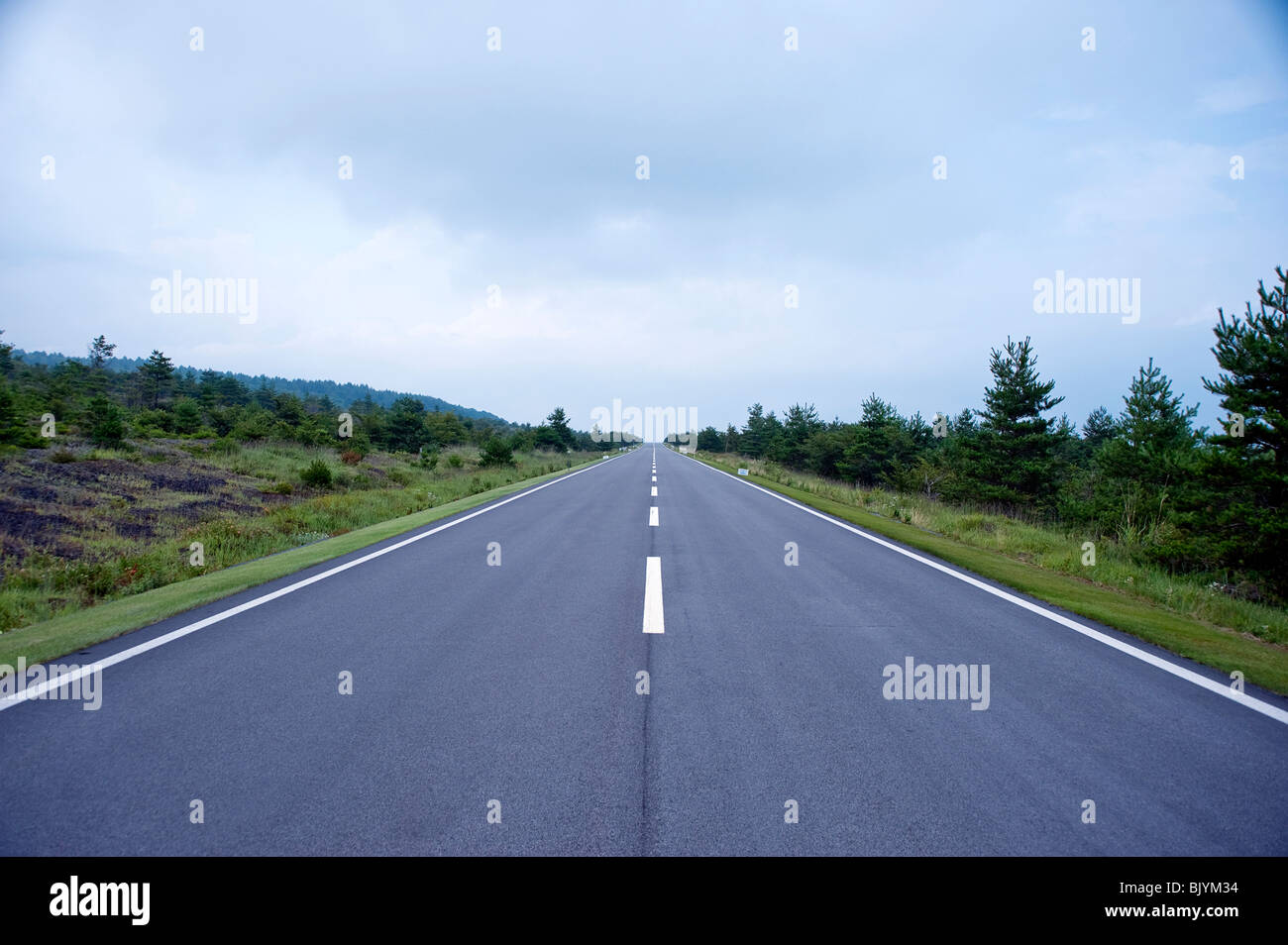 Route droite au Japon Banque D'Images