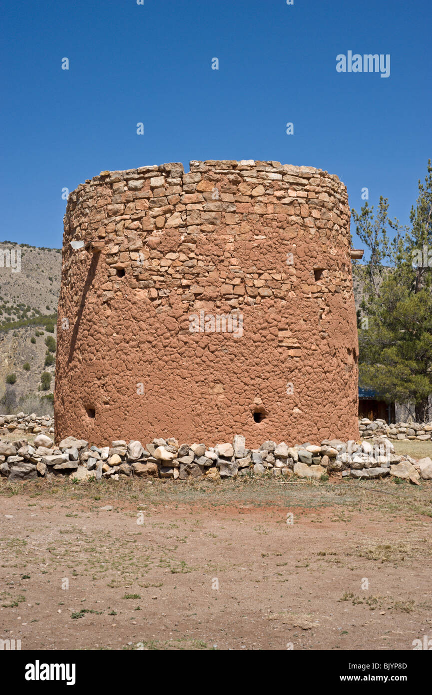 Le torreon adobe est un vestige de la guerre, Lincoln County et Billy the Kid's règne dans l'ouest sauvage Ville de Lincoln, NM. Banque D'Images