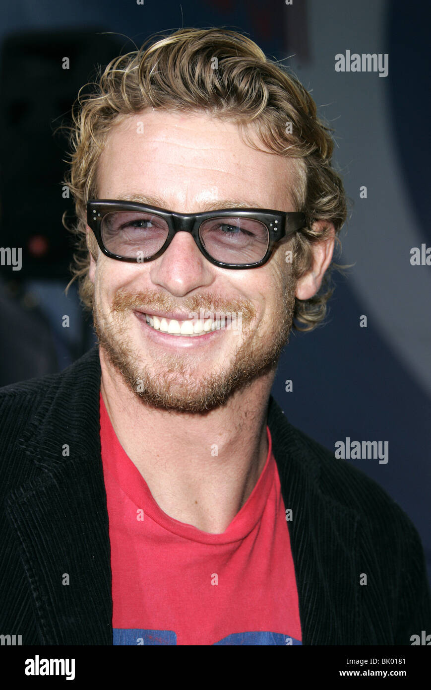 SIMON BAKER Les Seigneurs de Dogtown MONDE PREMIE CHINESE THEATRE HOLLYWOOD LOS ANGELES USA 24 mai 2005 Banque D'Images