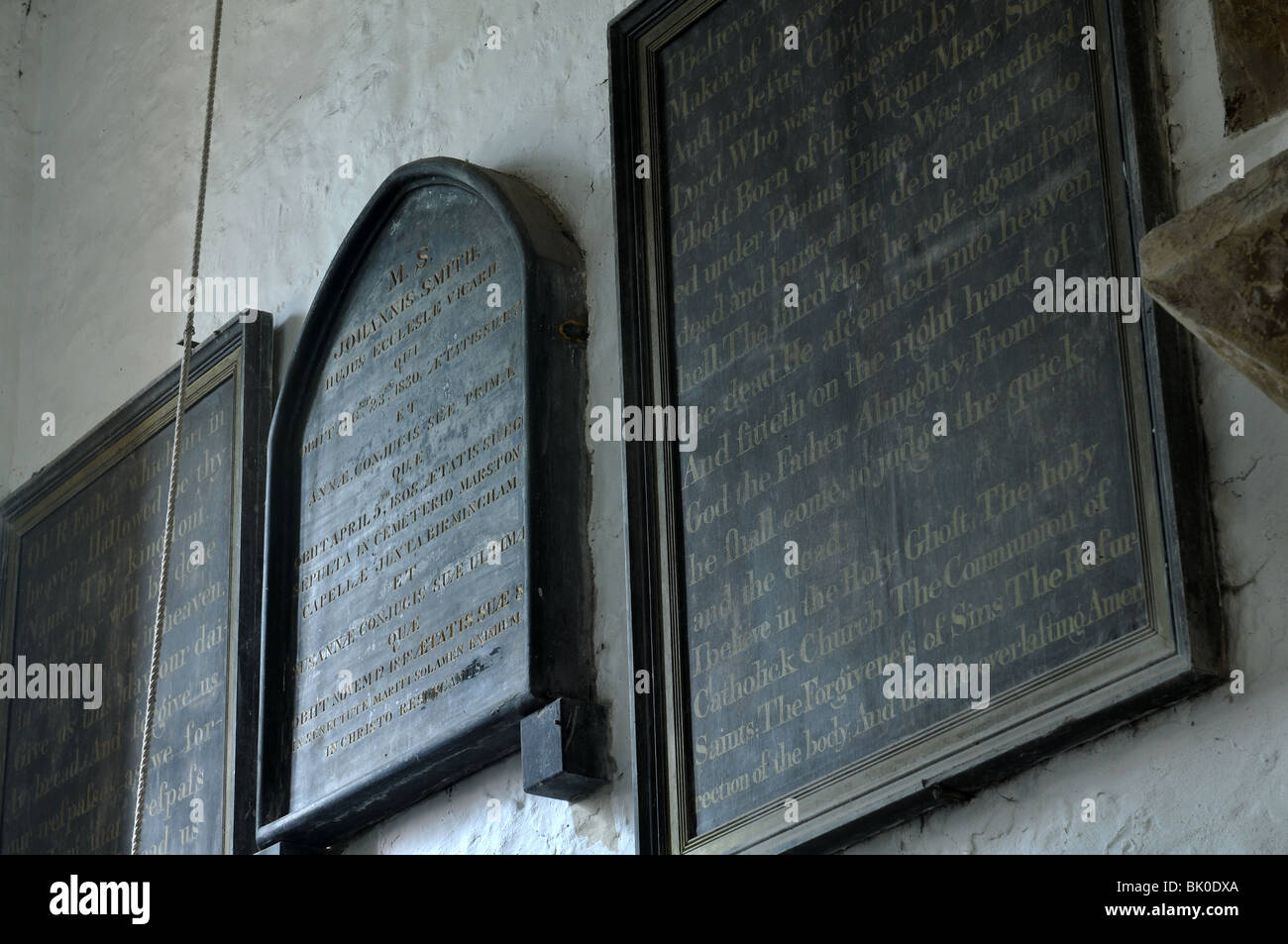 Anciennes cartes dans le clocher, Eglise St Mary, Pillerton Hersey, Warwickshire, England, UK Banque D'Images