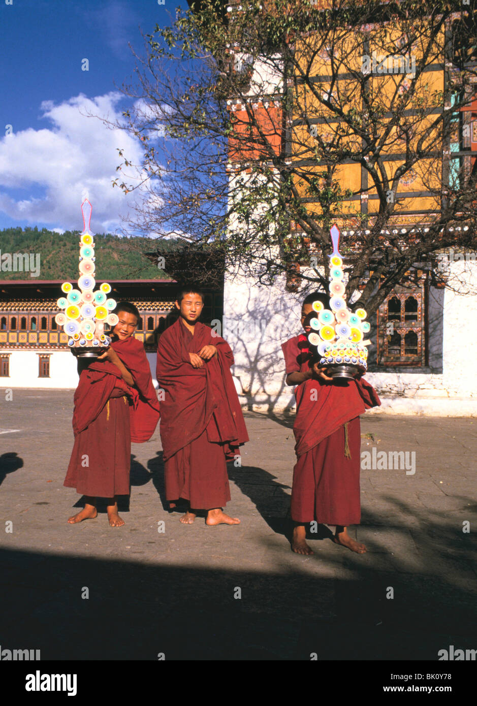 Les moines bouddhistes, Tashichho Dzong, Thimphu, Bhoutan. Banque D'Images