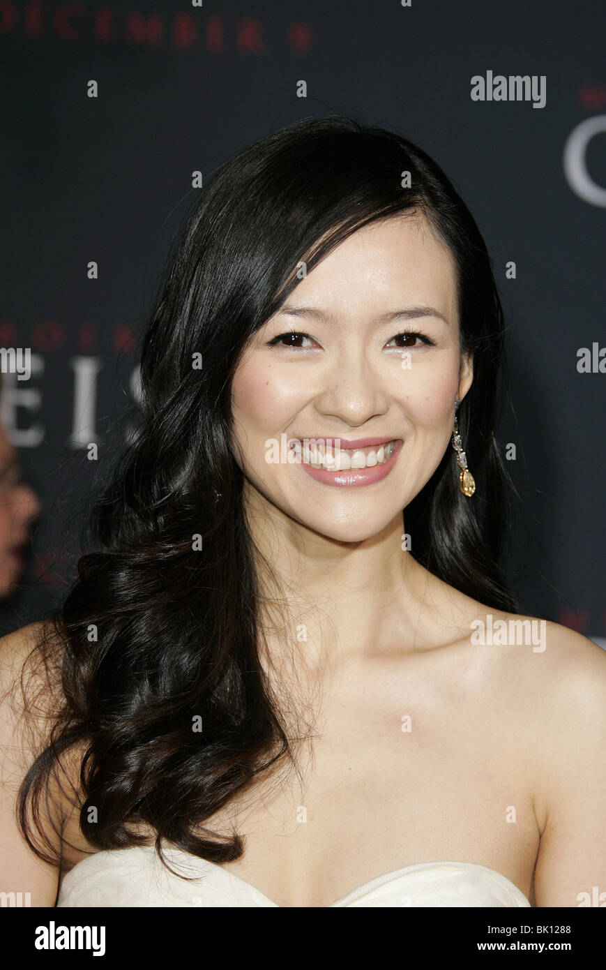 ZIYI ZHANG MEMOIRS OF A GEISHA PREMIER KODAK THEATRE HOLLYWOOD LOS ANGELES USA 04 décembre 2005 Banque D'Images