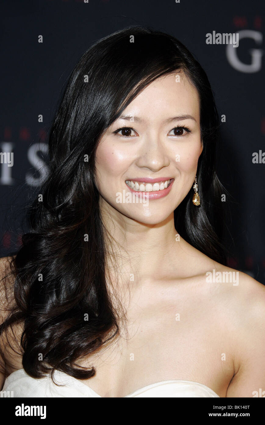 ZIYI ZHANG MEMOIRS OF A GEISHA PREMIER KODAK THEATRE HOLLYWOOD LOS ANGELES USA 04 décembre 2005 Banque D'Images
