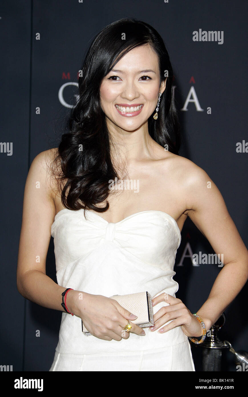 ZIYI ZHANG MEMOIRS OF A GEISHA PREMIER KODAK THEATRE HOLLYWOOD LOS ANGELES USA 04 décembre 2005 Banque D'Images