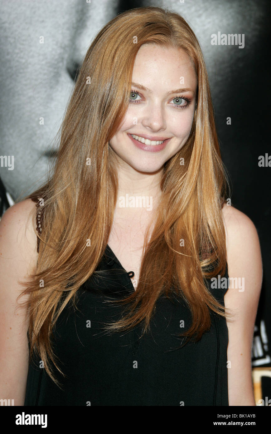 AMANDA SEYFRIED DEADWOOD SAISON 2 PREMIERE CINERAMA DOME HOLLYWOOD LOS ANGELES USA 06 Juin 2006 Banque D'Images