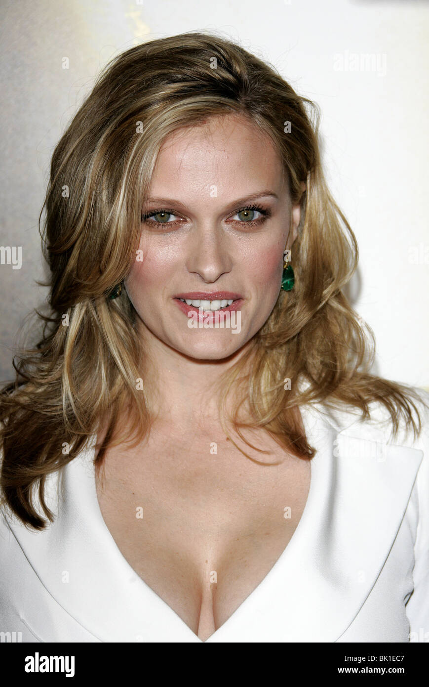 Vinessa shaw hills eyes 2006 Banque de photographies et d’images à haute résolution Alamy