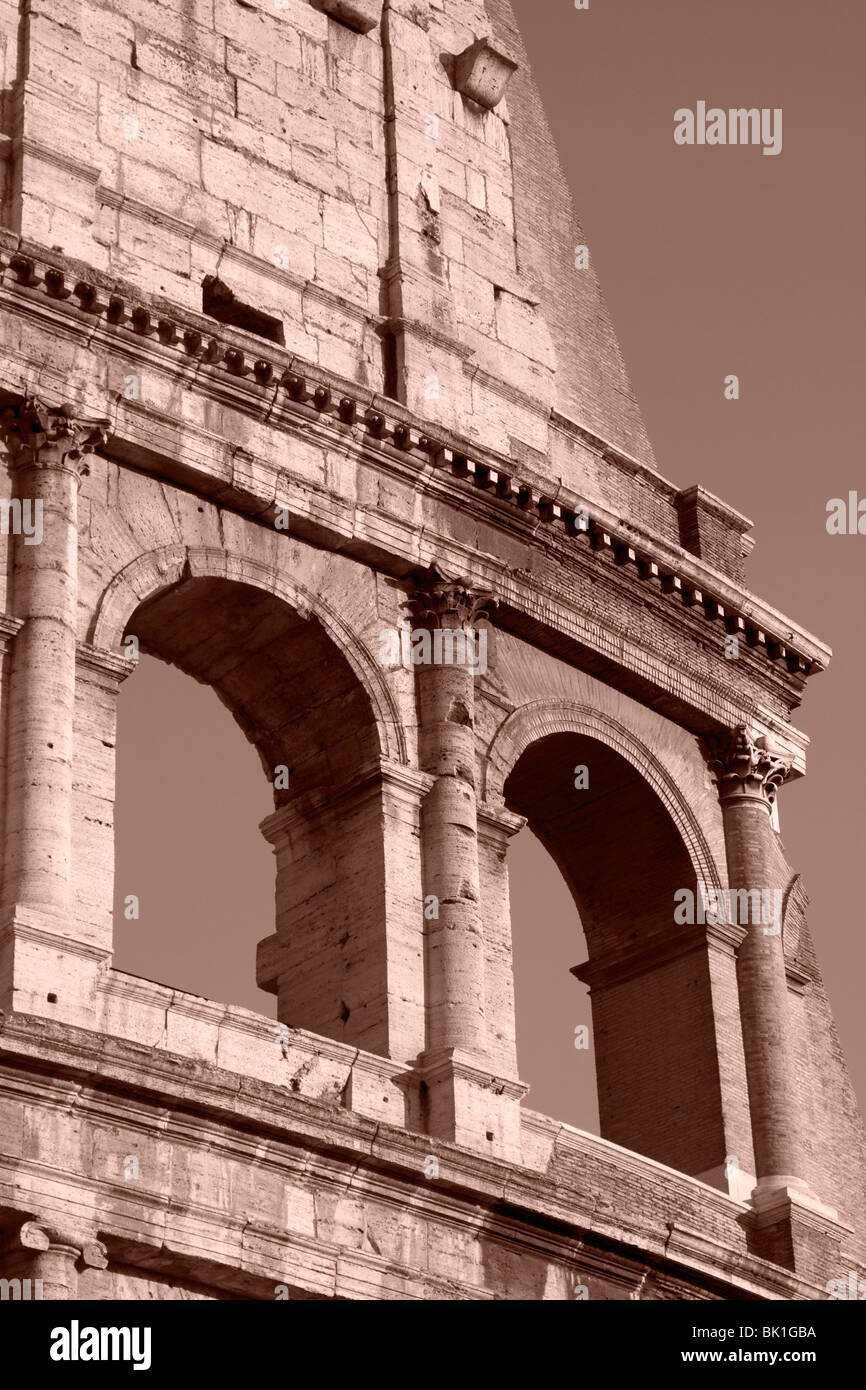 Colisée. Rome, Italie. Détails d'une fenêtre de passage avant Banque D'Images