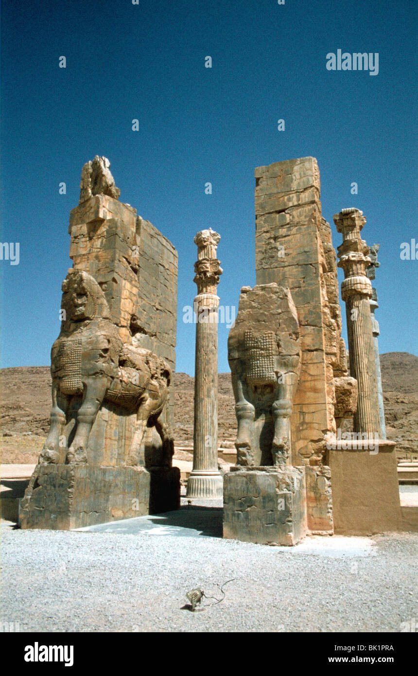 Vue avant de la porte de toutes les nations, Persepolis, Iran Banque D'Images