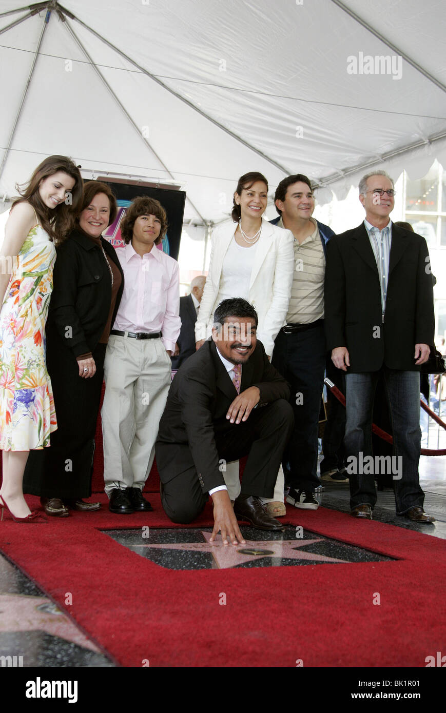 GEORGE LOPEZ ET DE SON SPECTACLE GEORGE LOPEZ HONORÉE SUR LA PROMENADE DE FMAE WALK OF FAME HOLLYWOOD LOS ANGELES USA 29 Mars 2006 Banque D'Images