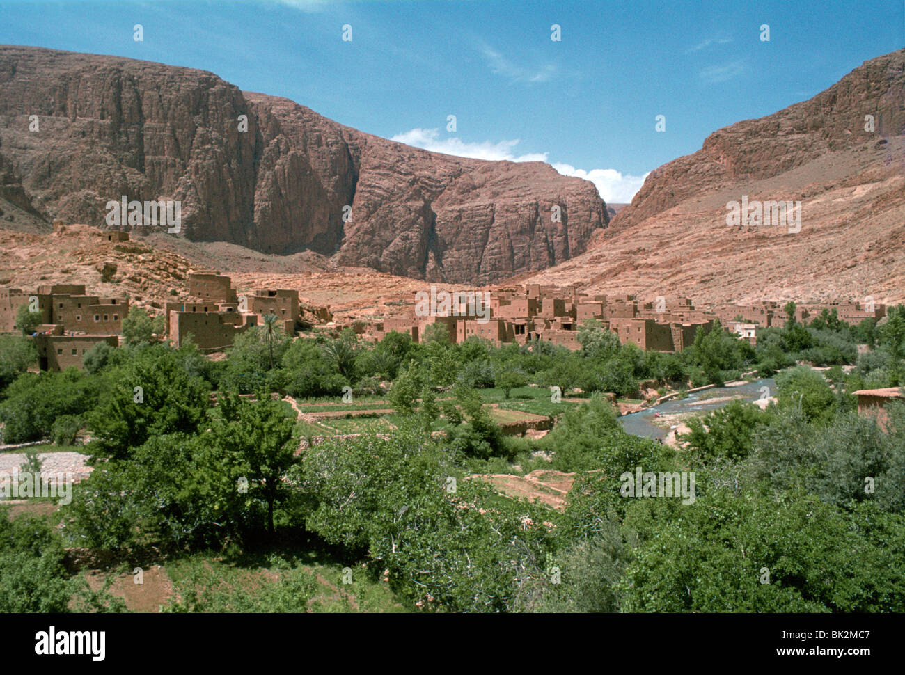 Gorges de Todra, le Maroc. Banque D'Images