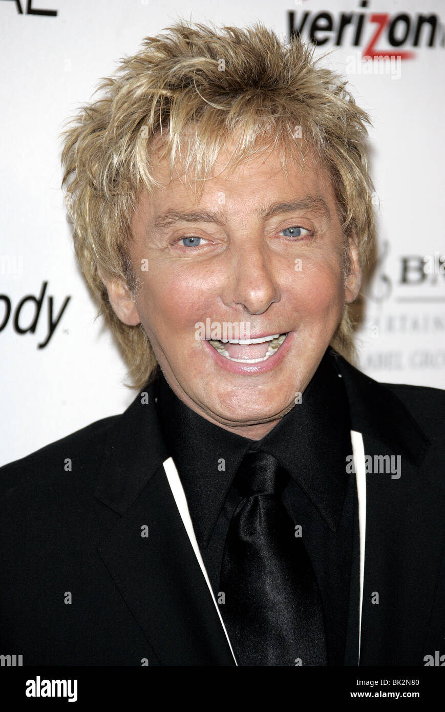 BARRY MANILOW 2007 CLIVE DAVIS PRE GRAMMY PARTY Beverly Hilton Hotel BEVERLY HILLS LOS ANGELES USA 10 Février 2007 Banque D'Images