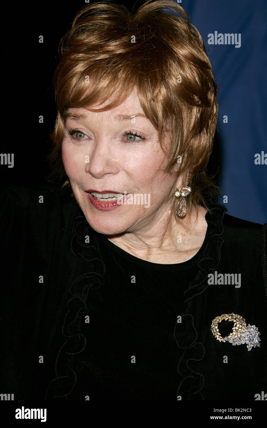 SHIRLEY MACLAINE FILM DREAMGIRLS PREMIERE BEVERLY HILLS LOS ANGELES USA 11 décembre 2006 Banque D'Images