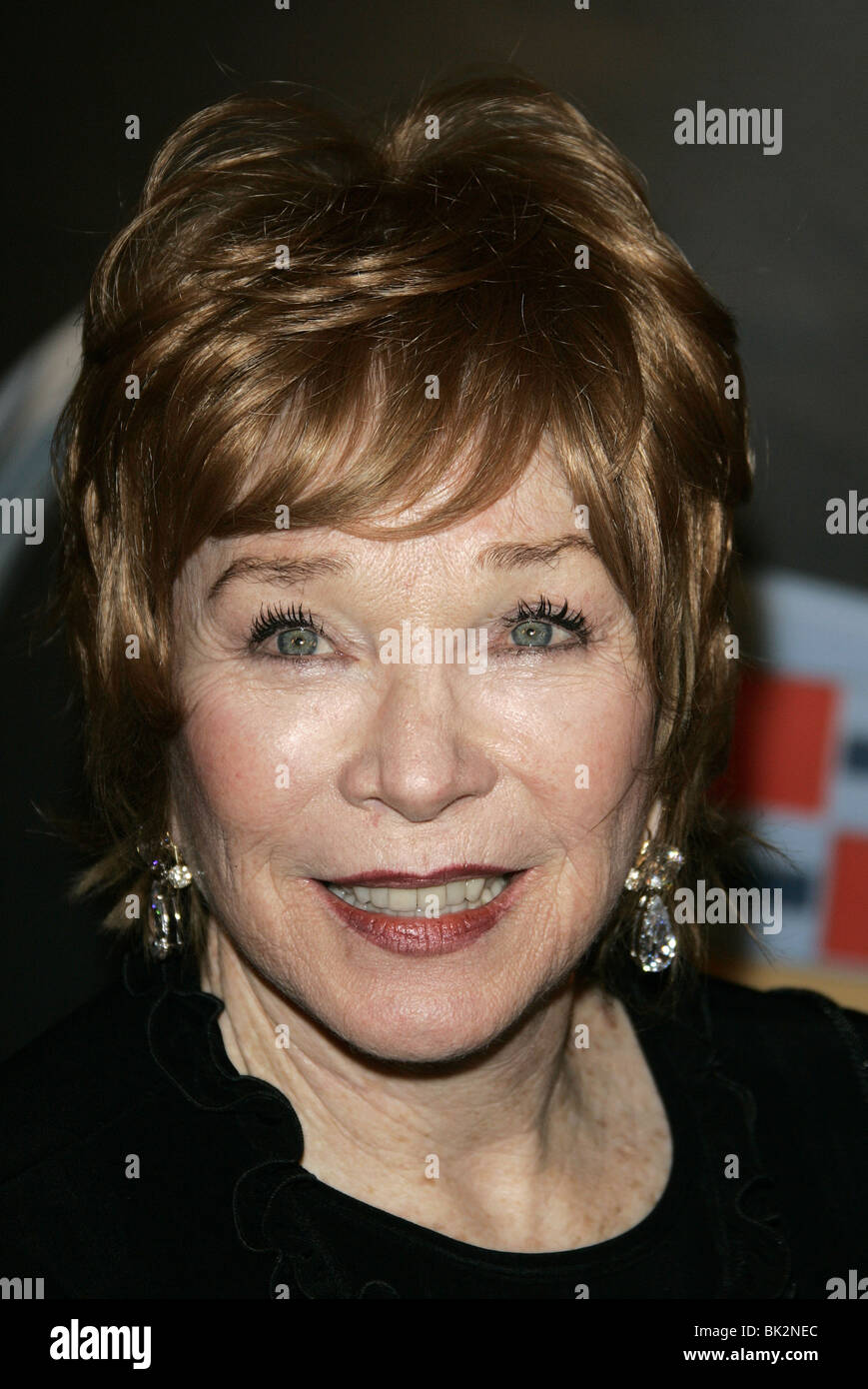 SHIRLEY MACLAINE FILM DREAMGIRLS PREMIERE BEVERLY HILLS LOS ANGELES USA 11 décembre 2006 Banque D'Images