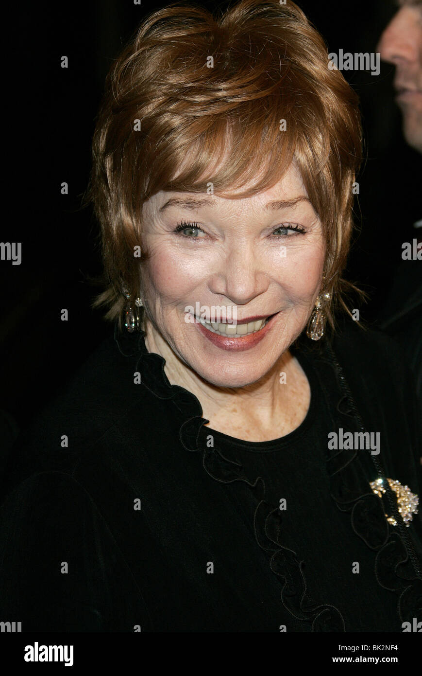 SHIRLEY MACLAINE FILM DREAMGIRLS PREMIERE BEVERLY HILLS LOS ANGELES USA 11 décembre 2006 Banque D'Images