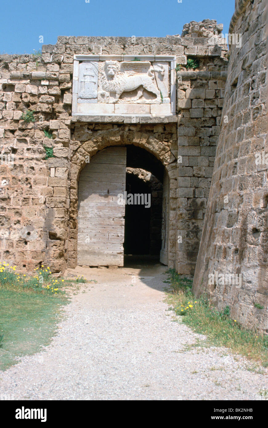 Lion en pierre, la tour d'Othello, Famagusta, Chypre du Nord, 2001. Banque D'Images