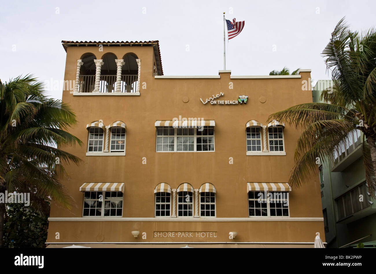 L'E. A. Ehrmann conçu style renaissance méditerranéenne Shore Park Hotel. Avec l'Estafan Larios on the Beach, Miami, USA. Banque D'Images