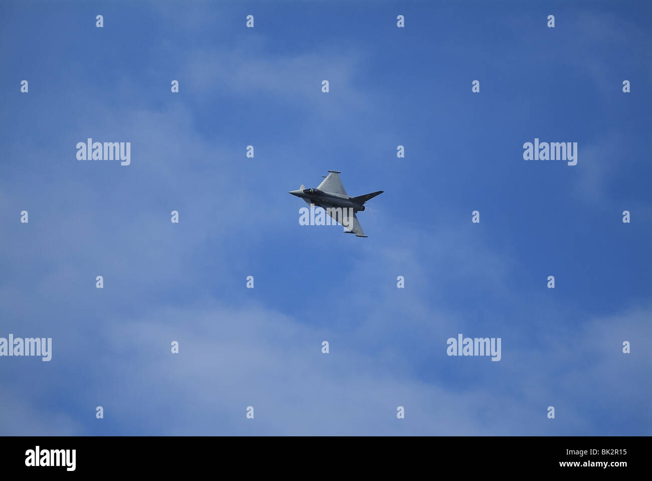 Typhoon (Eurofighter), une très capable et extrêmement agile avion est propulsé par deux moteurs à Mach 2 à 65,000ft. Banque D'Images