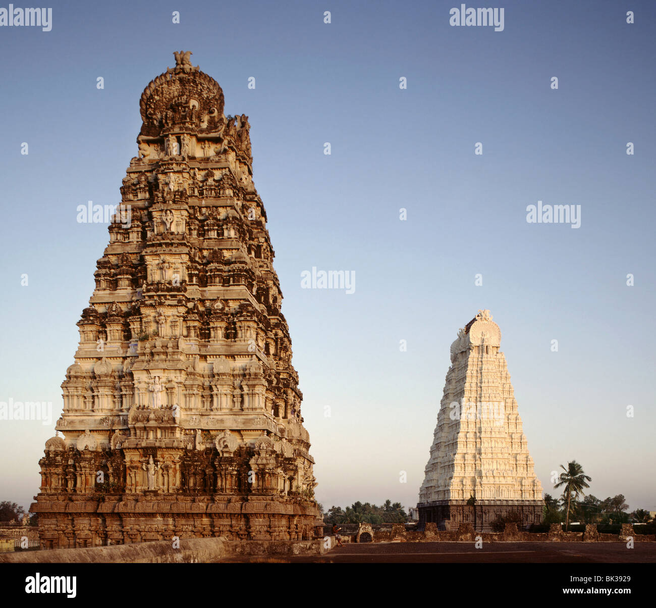 Gopuram du temple hindou à Chidambaram, Tamil Nadu, Inde, Asie Banque D'Images