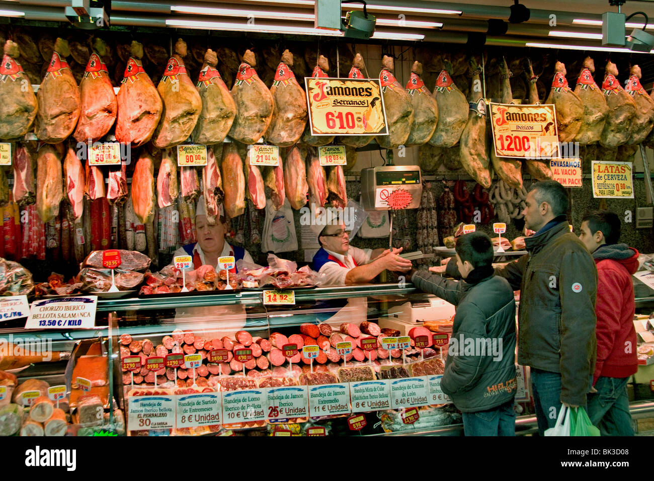 Museo del Jamon Jamon Iberico espagnol Madrid Espagne Bar Restaurant Boucher Banque D'Images