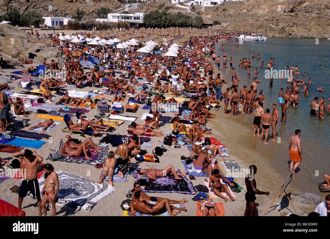 Super Paradise beach, l'île de Mykonos, Grèce Banque D'Images