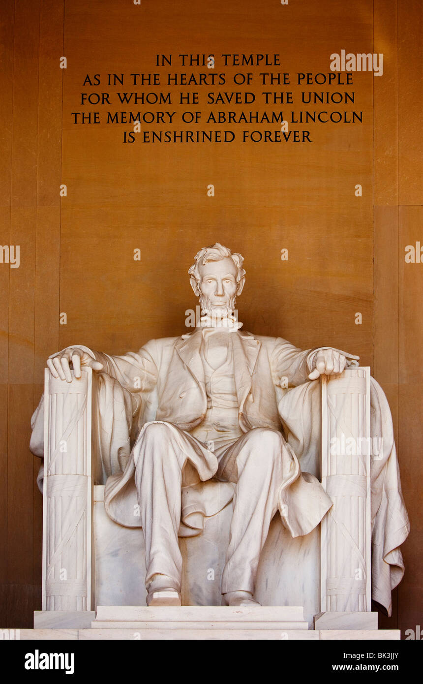 Statue d'Abraham Lincoln à l'intérieur du Lincoln Memorial, Washington, DC, États-Unis Banque D'Images