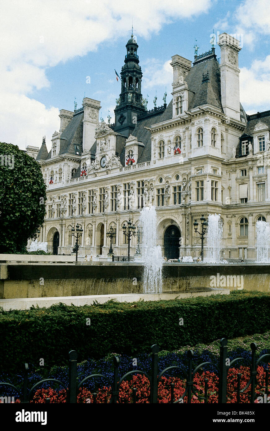 L'hôtel de ville à Paris, en France, est le bâtiment abritant l'administration locale de la ville Banque D'Images