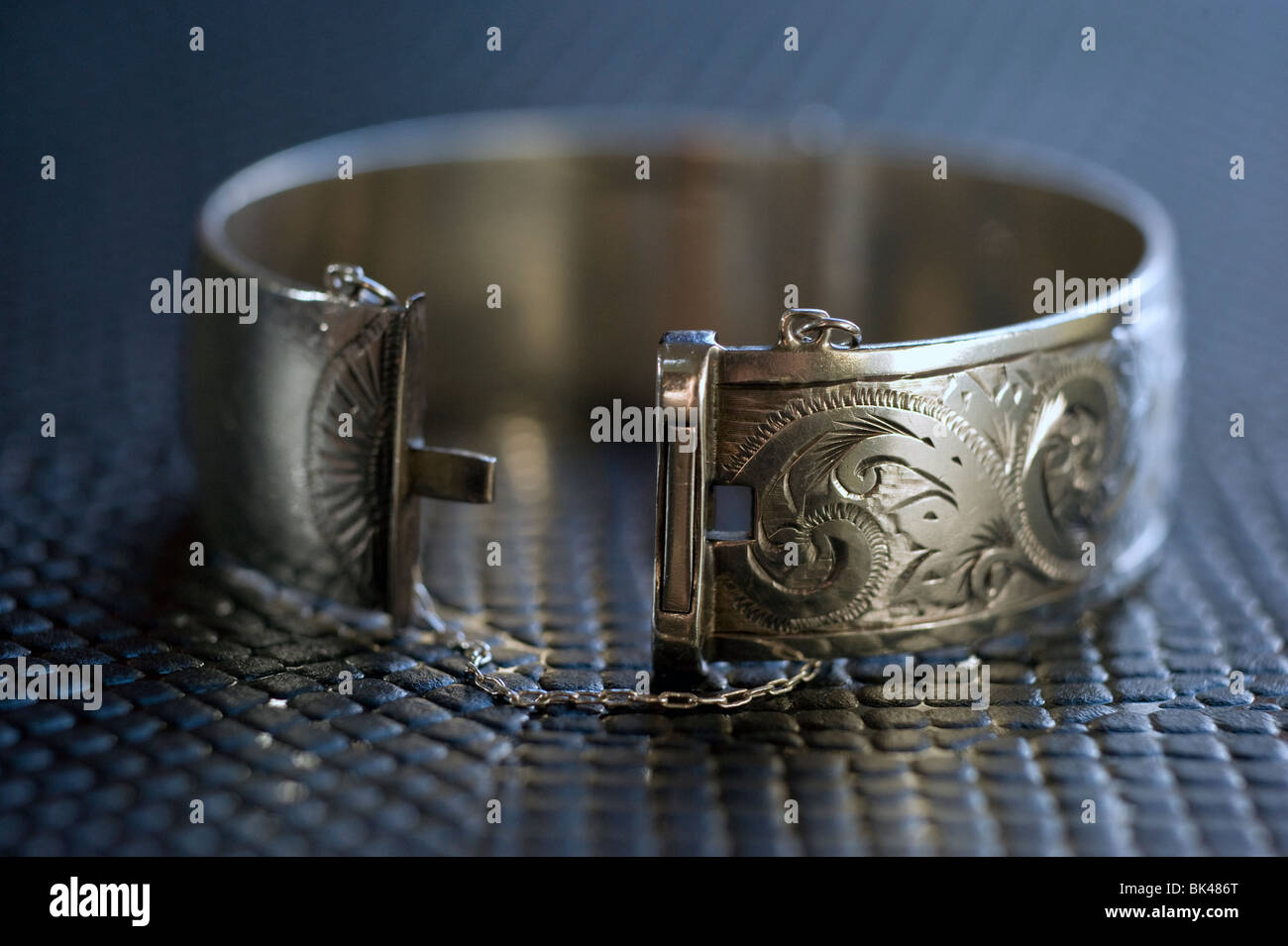 bracelet en argent Banque D'Images