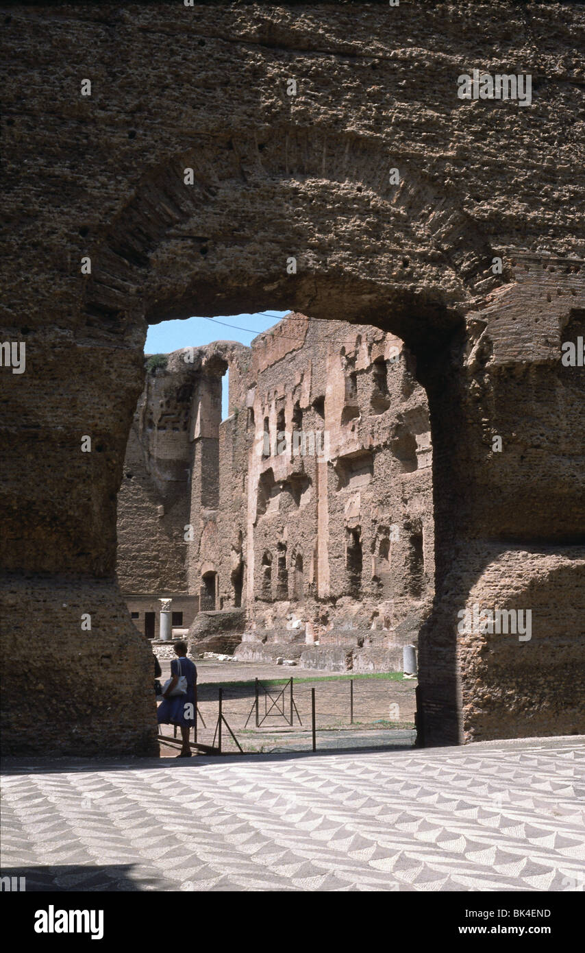 Les Thermes de Caracalla sont les bains publics romains, ou des thermes, construite à Rome entre 212 et 216 AD Banque D'Images