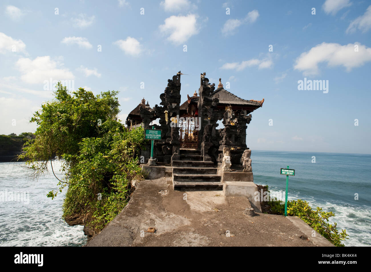 Tanah lot temple bali Banque de photographies et d’images à haute ...