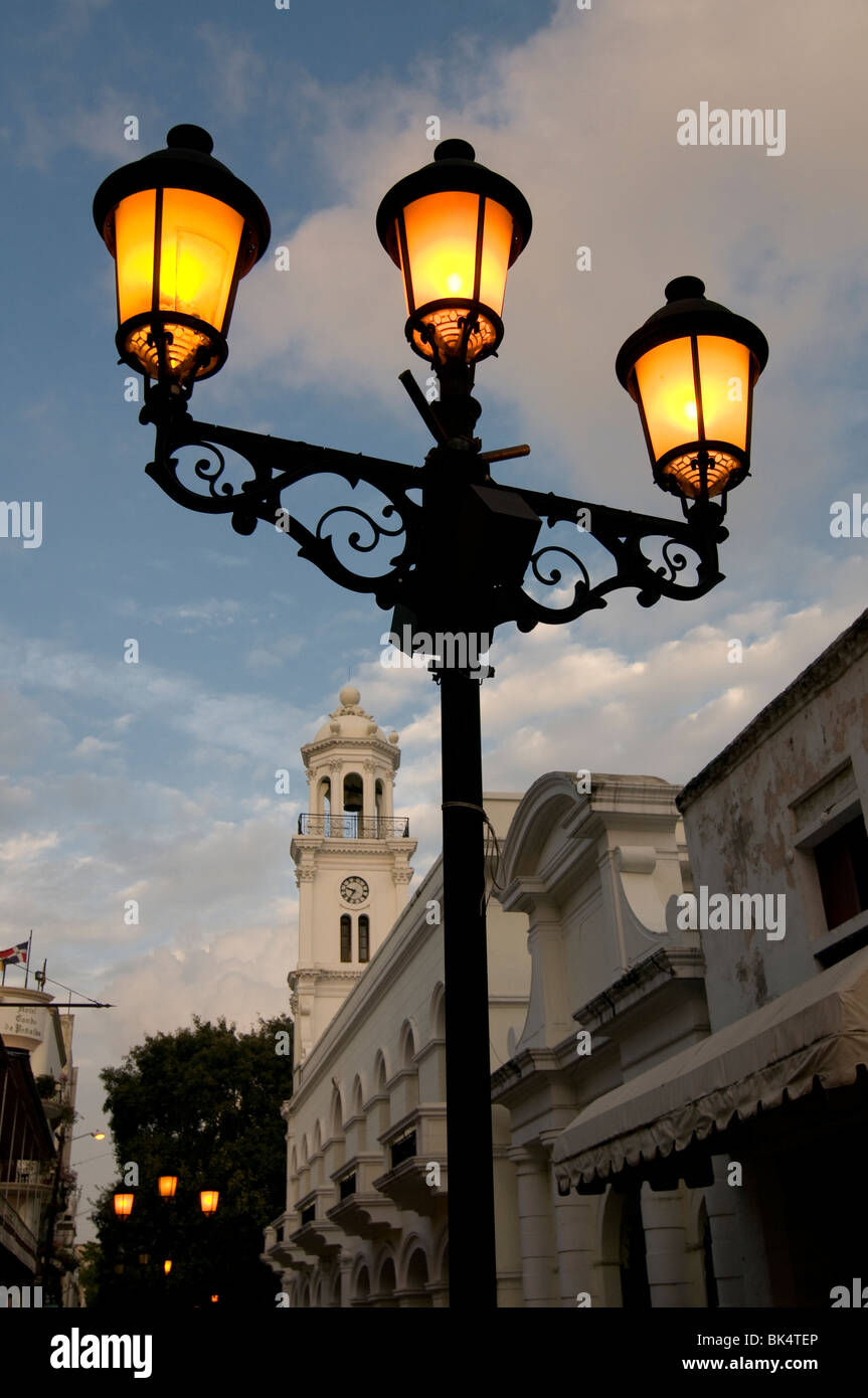 Calle El Conde rue piétonne, dans le quartier Zona Colonial Site du patrimoine mondial de l'UNESCO à Santo Domingo République Dominicaine Banque D'Images