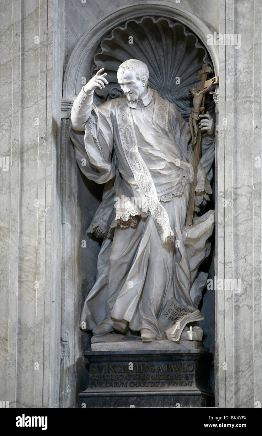 Statue de saint Paul dans la Basilique Saint-Pierre, Vatican, Rome, Latium, Italie, Europe Banque D'Images