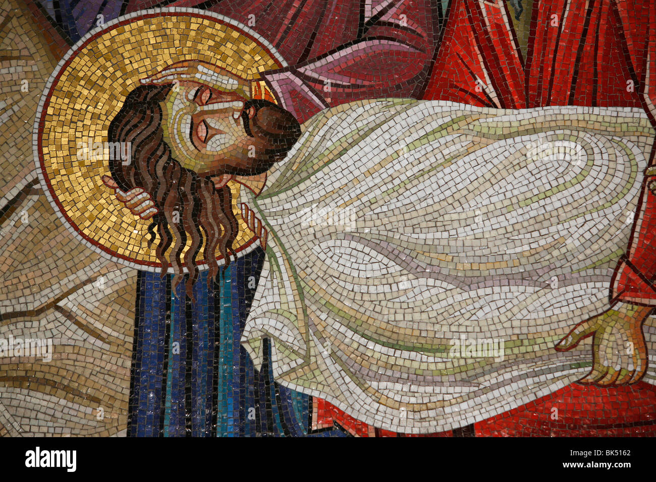 Mosaïque de la mort du Christ à l'église du Saint Sépulcre, Jérusalem, Israël, Moyen Orient Banque D'Images