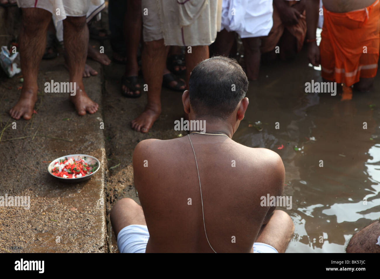 Arattu ou immersion sainte cérémonie dans le cadre d'arattupuzha pooram,un festival annuel tenu à arattupuzha temple en mars/avril. Banque D'Images
