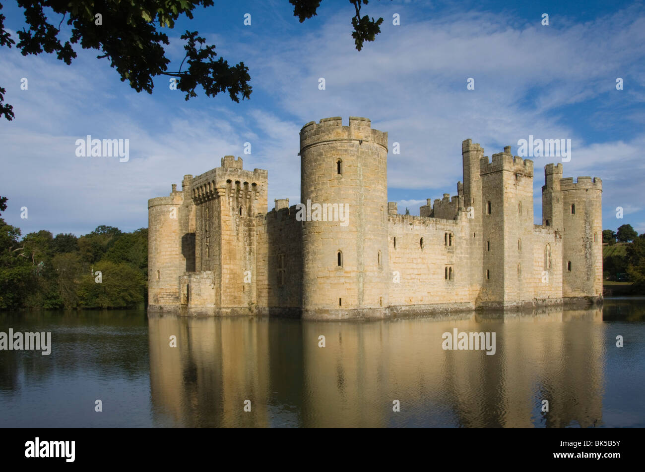 Château de Bodiam. East Sussex, Angleterre, Royaume-Uni, Europe Banque D'Images